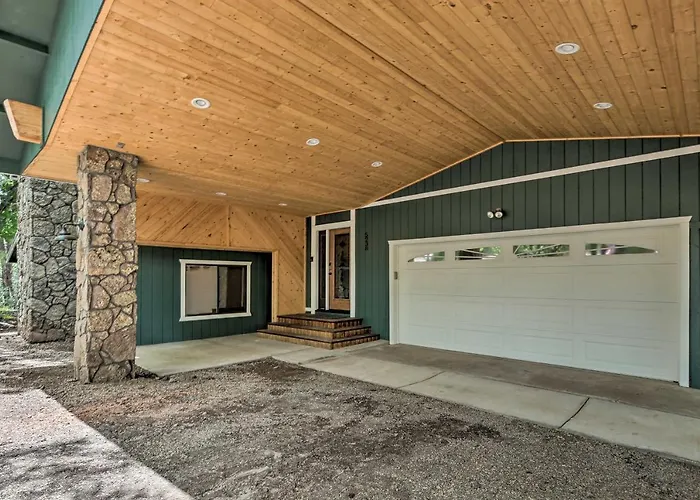 Ferienhaus Deck + Yard: Family-friendly Pinetop Retreat *